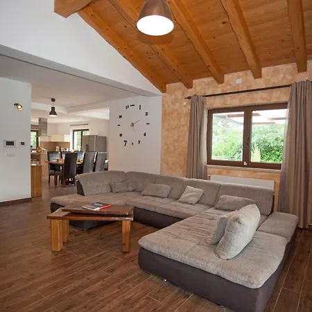 With Pool Casa Ivano Вилла Ровиньско село