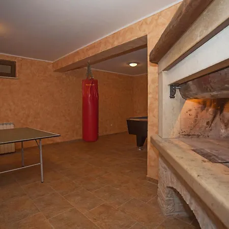 With Pool Casa Ivano Вилла