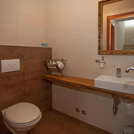 With Pool Casa Ivano Вилла