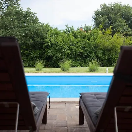 With Pool Casa Ivano *